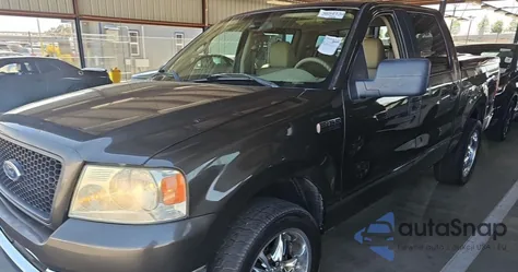 2005 Ford F150 Supercrew из США, поврежденный, VIN 1FTRW12W15KE64553